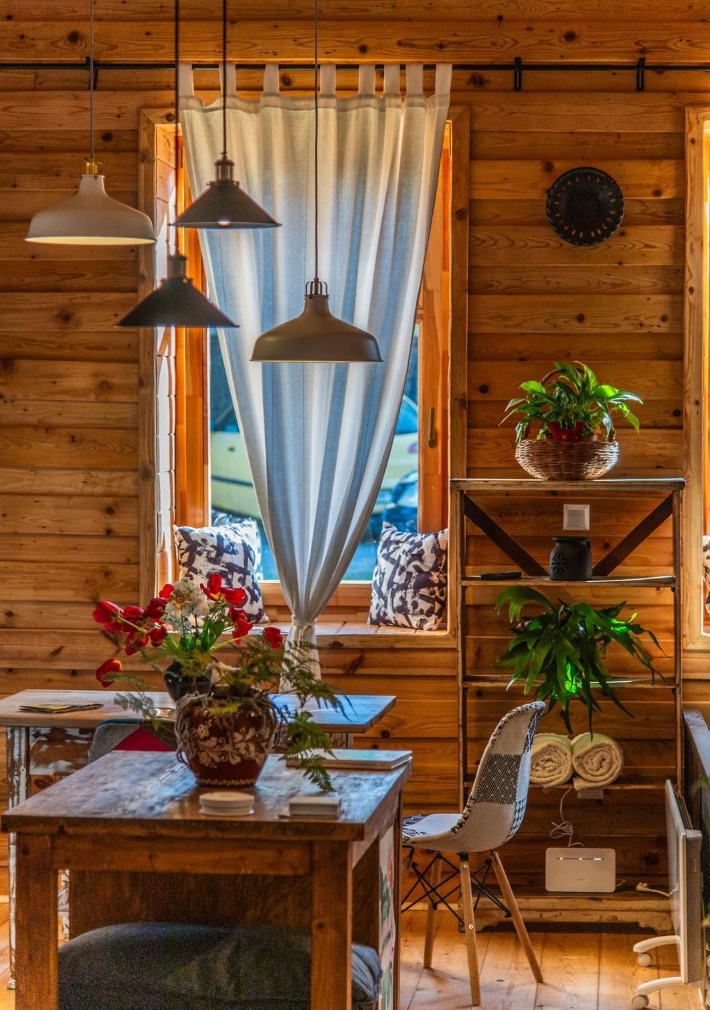 Minifaktura Loft Apartman & Reggelizo Es Etelbar Szokolya Extérieur photo