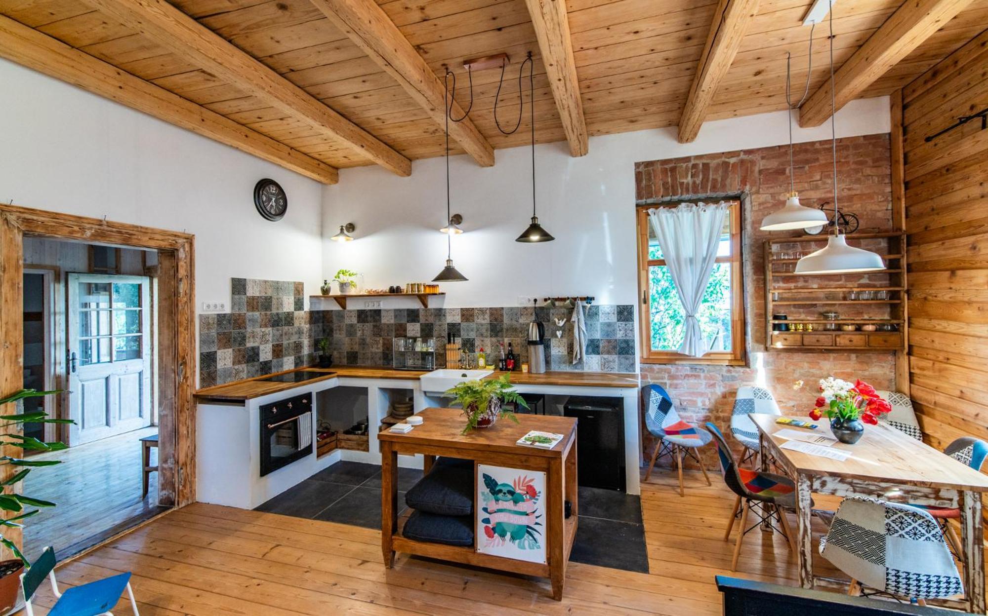 Minifaktura Loft Apartman & Reggelizo Es Etelbar Szokolya Extérieur photo